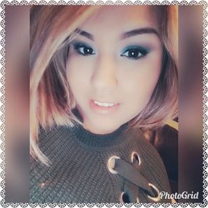 Meet your Posher, Perla